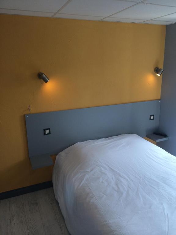 Hotel Le Fecamp Bolbec Oda fotoğraf