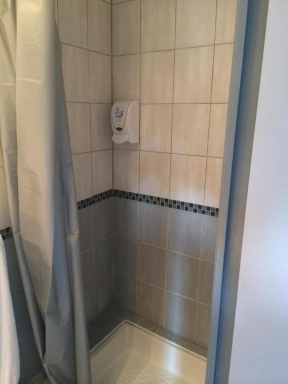 Hotel Le Fecamp Bolbec Oda fotoğraf