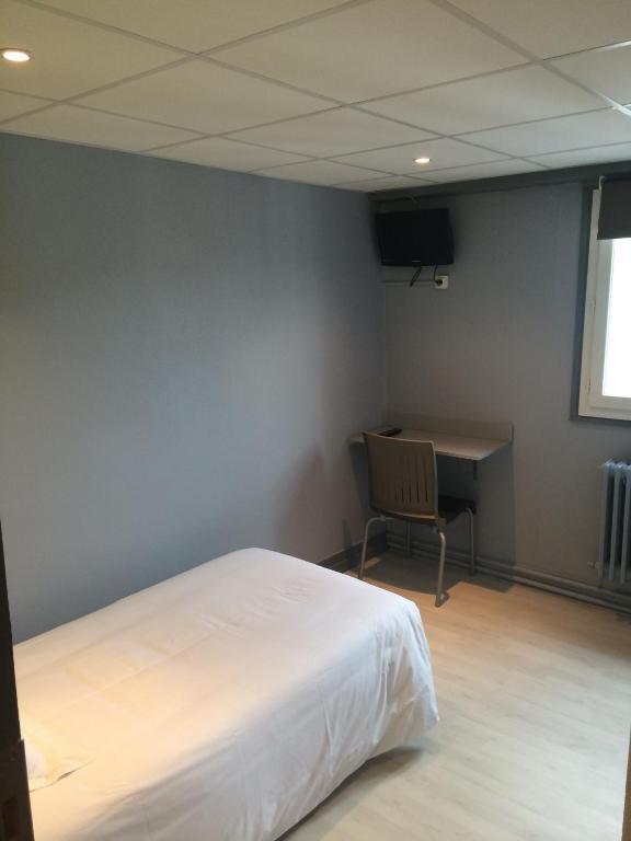 Hotel Le Fecamp Bolbec Oda fotoğraf